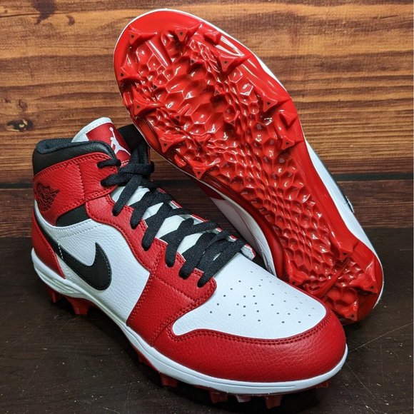 Nike Air Jordan 1 Mid TD Men\'s 9 Chicago Red White football cleats FJ6805-106 main image 7